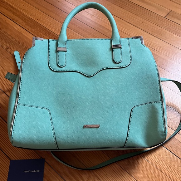 Rebecca Minkoff Handbags - Rebecca Minkoff Leather Satchel 💚